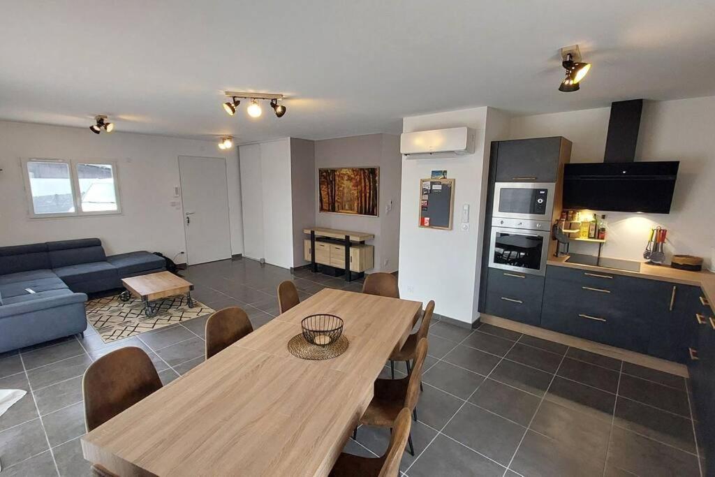 Maison Neuve Proche Station De Ski, 10 Couchages, Tout Confort Granieu Exteriör bild